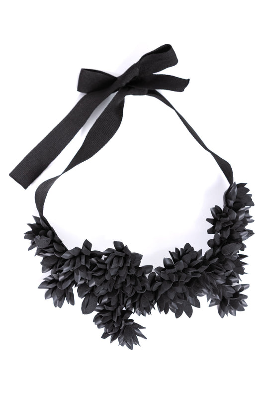 BANKSIA NECKLACE