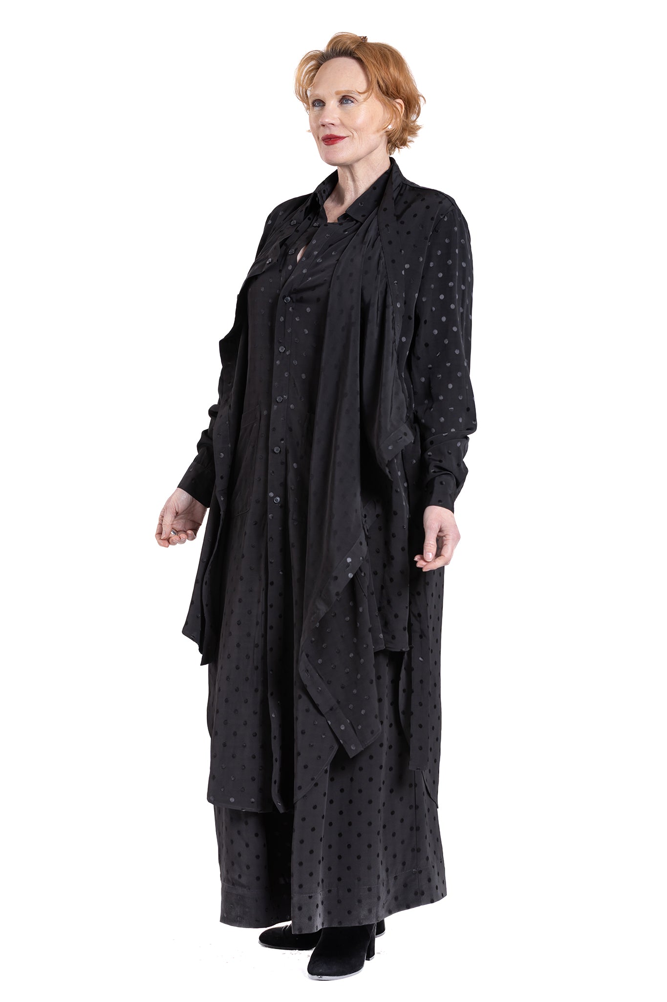 BLACKOUT DRAPE SHIRT BO