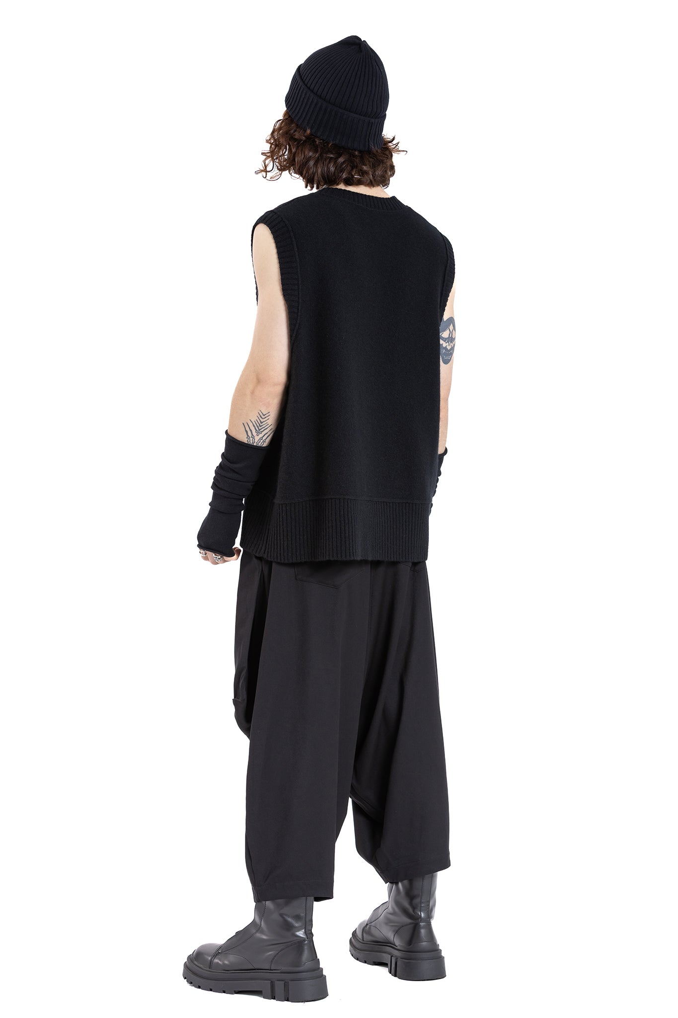 HARRY VEST WC