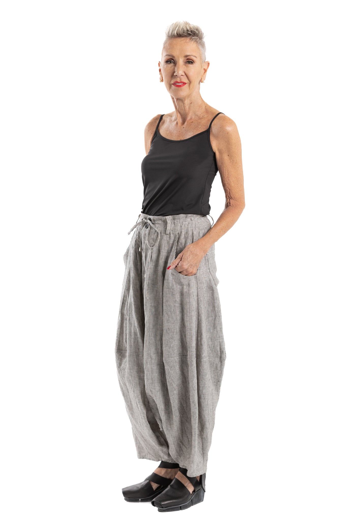 KAI PANT SH