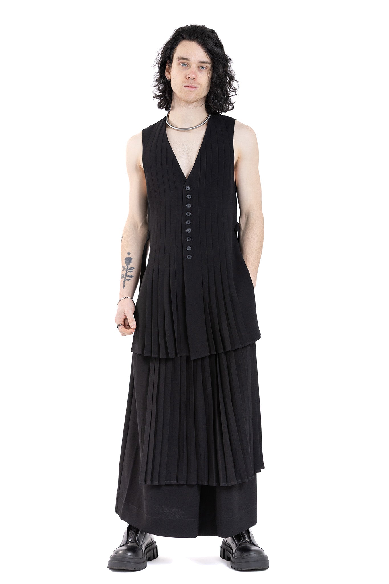 PLEATED VEST SC