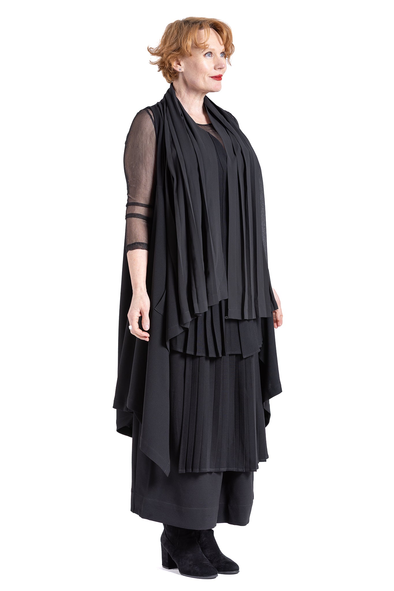 PLEAT VEST SC