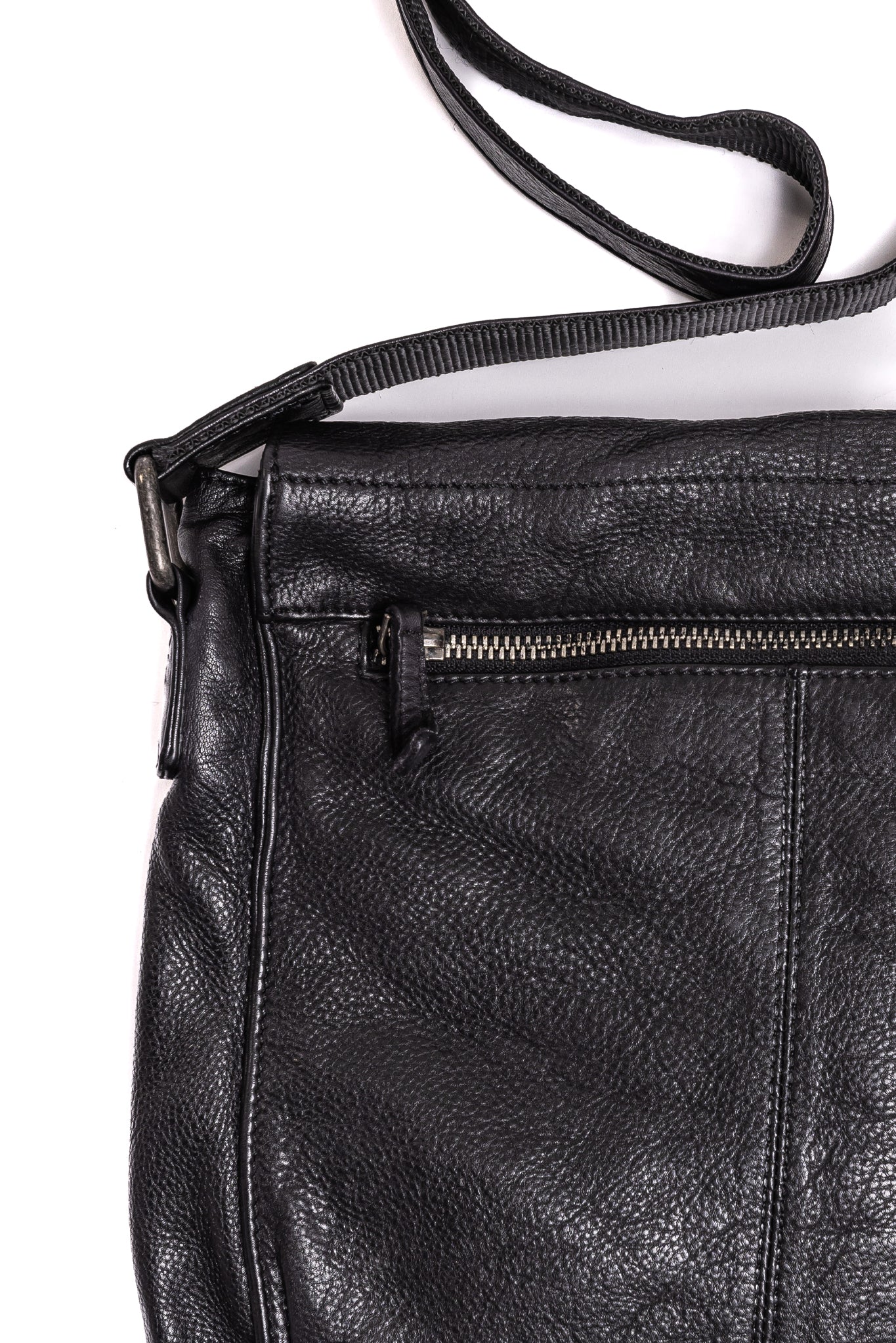 SATCHEL