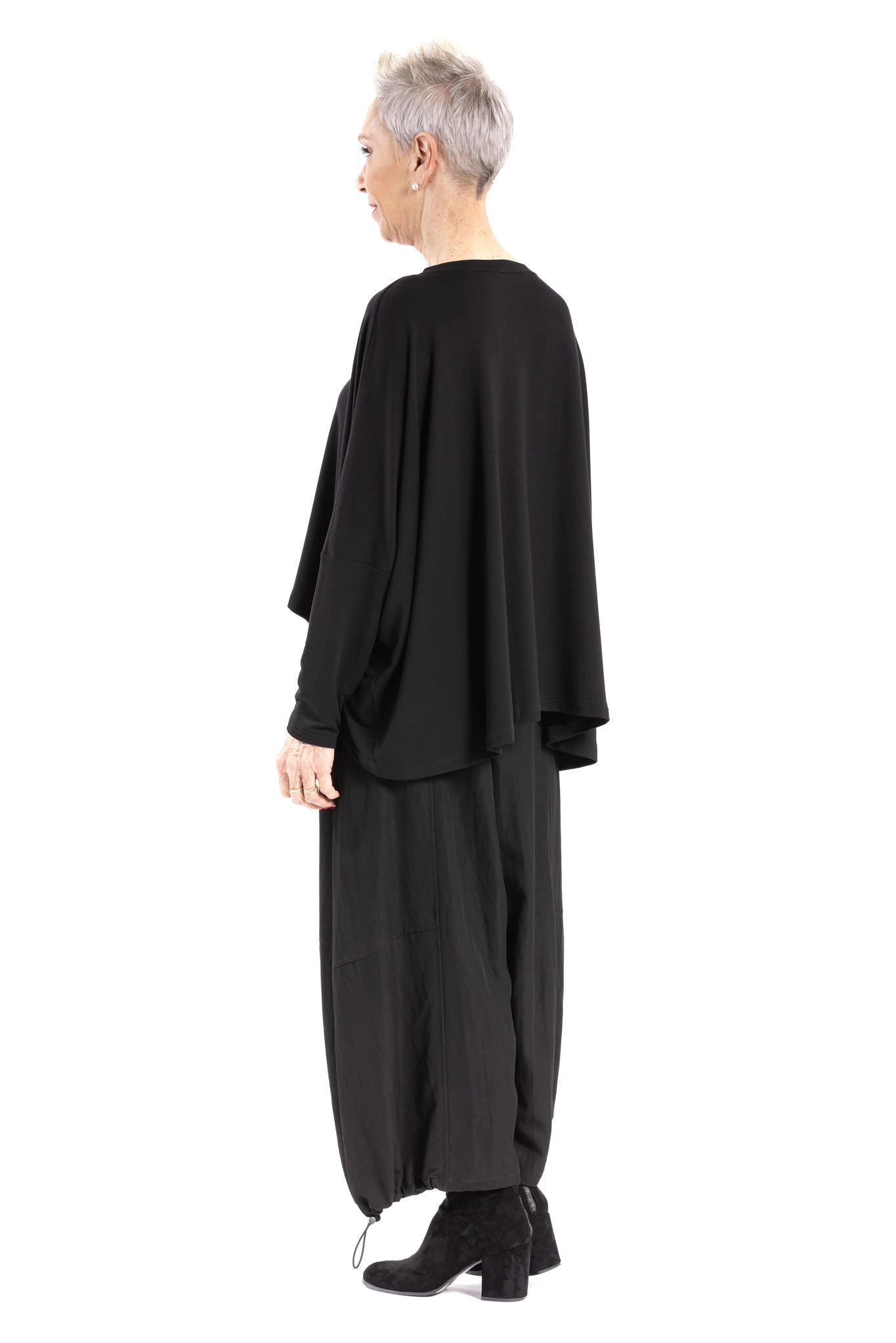 VEILA PANT NV