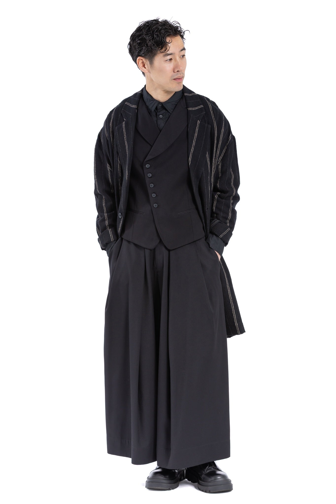 YAMA OVERSIZED BLAZER YA
