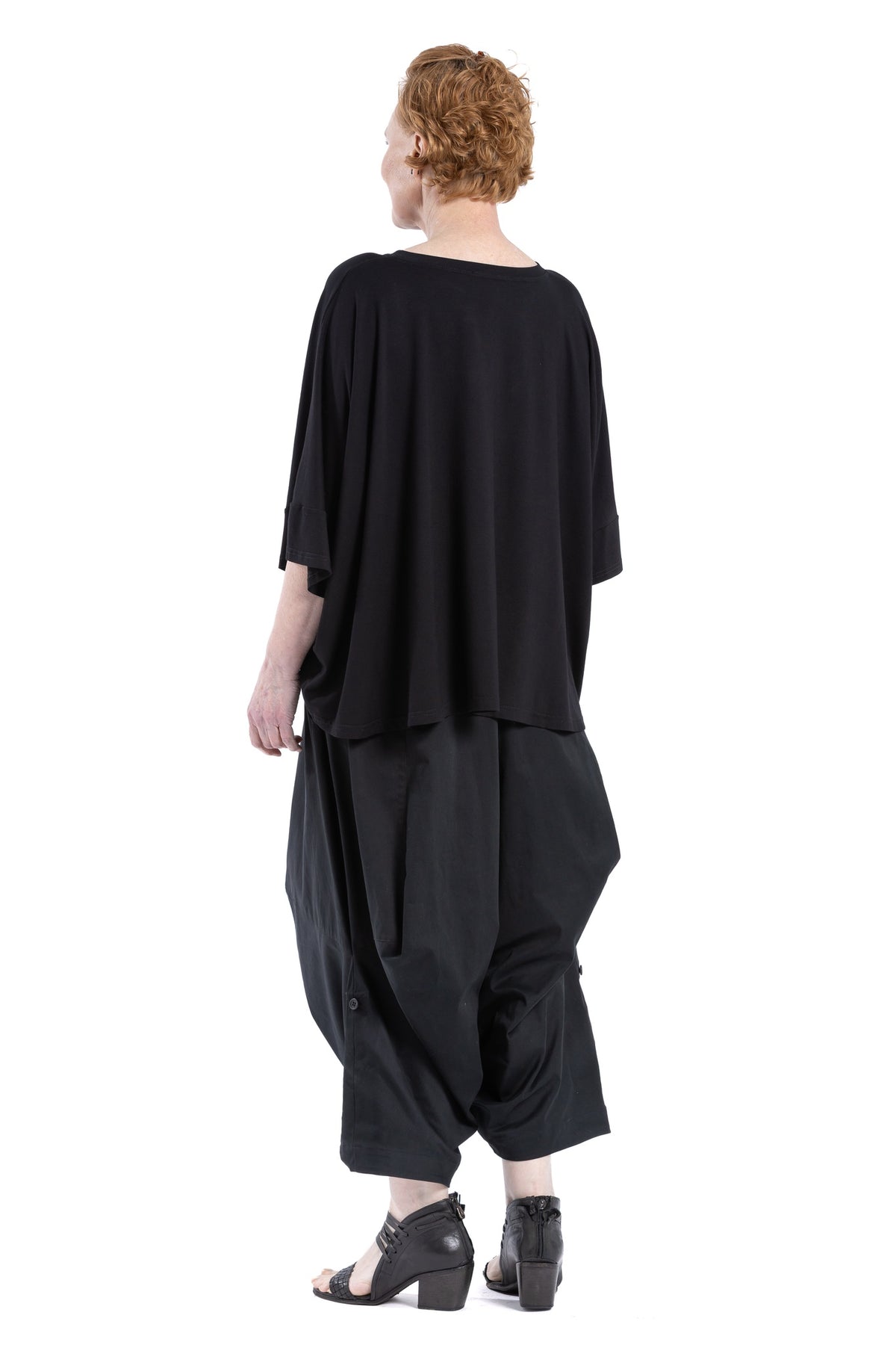 ANTONIA PANT