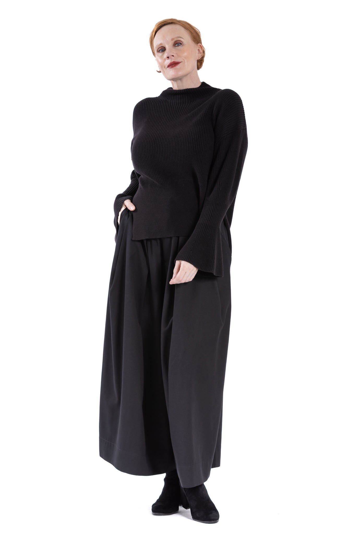 BELLA SWEATER MC