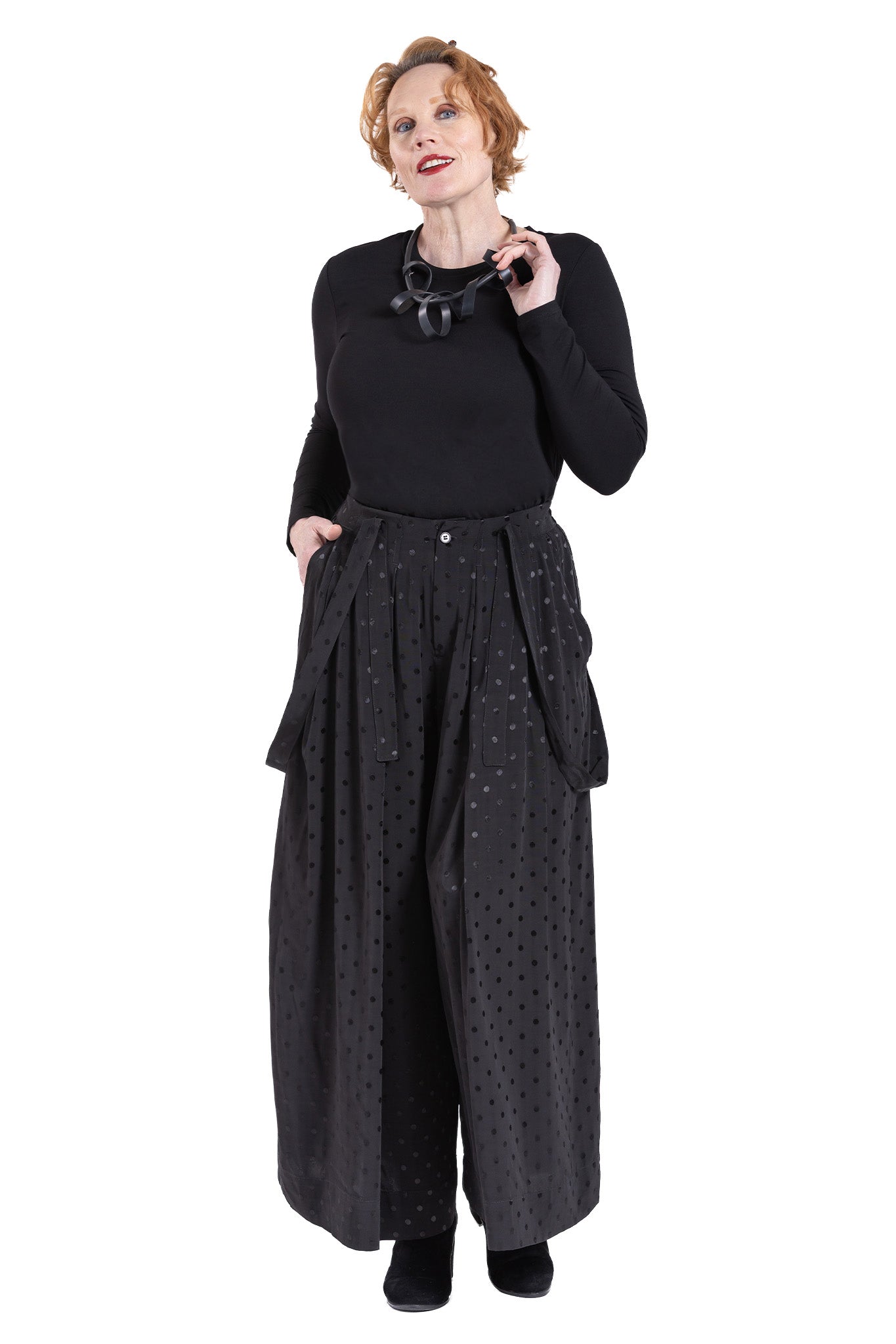 BLACKOUT BRACES PANT BO