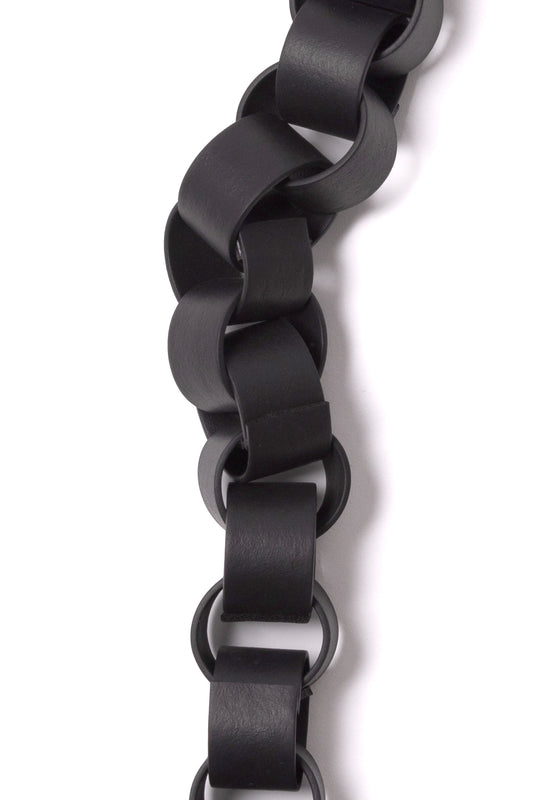 BOLD CHAIN NECKLACE