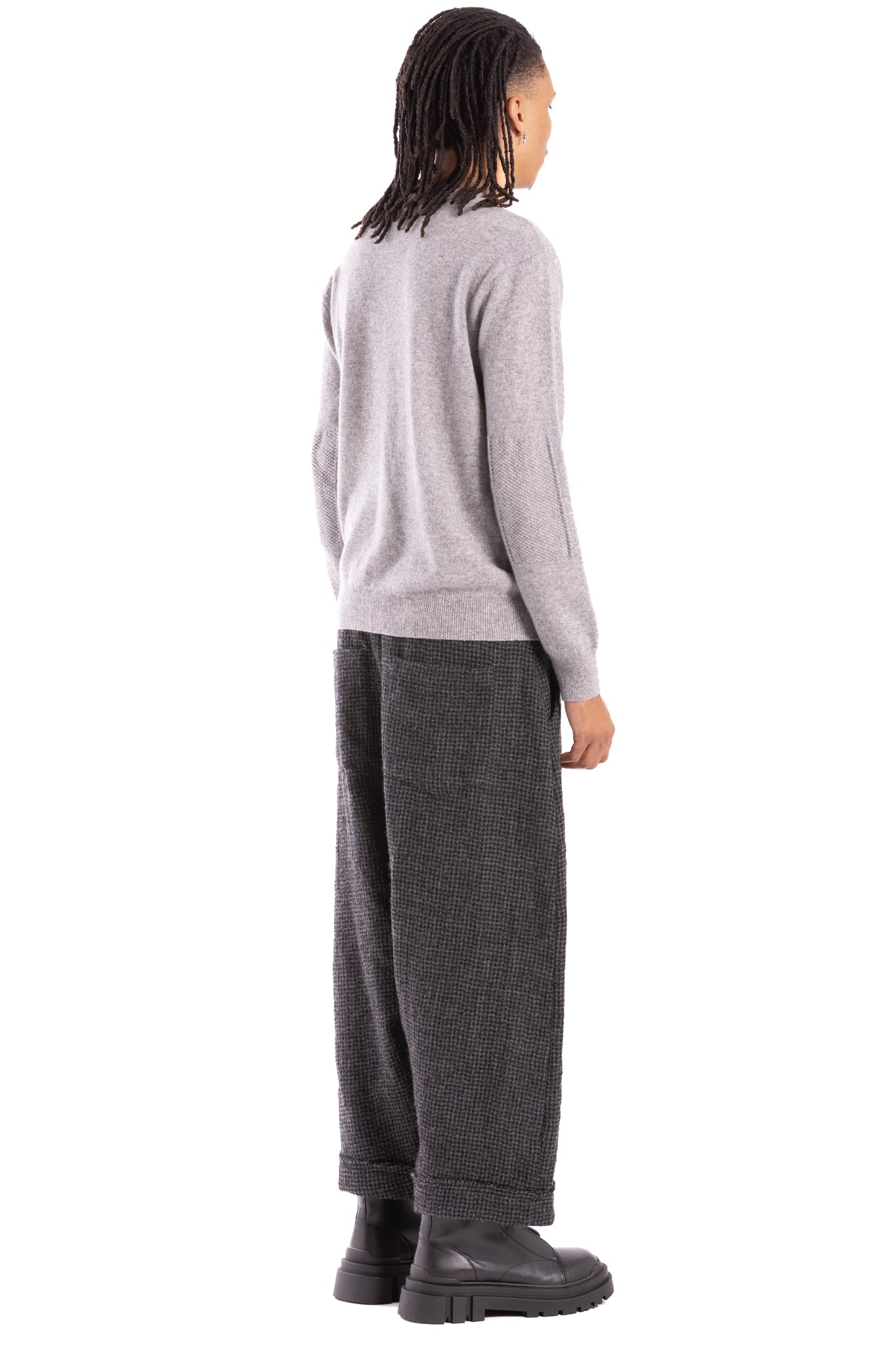 ROUND NECK CREW