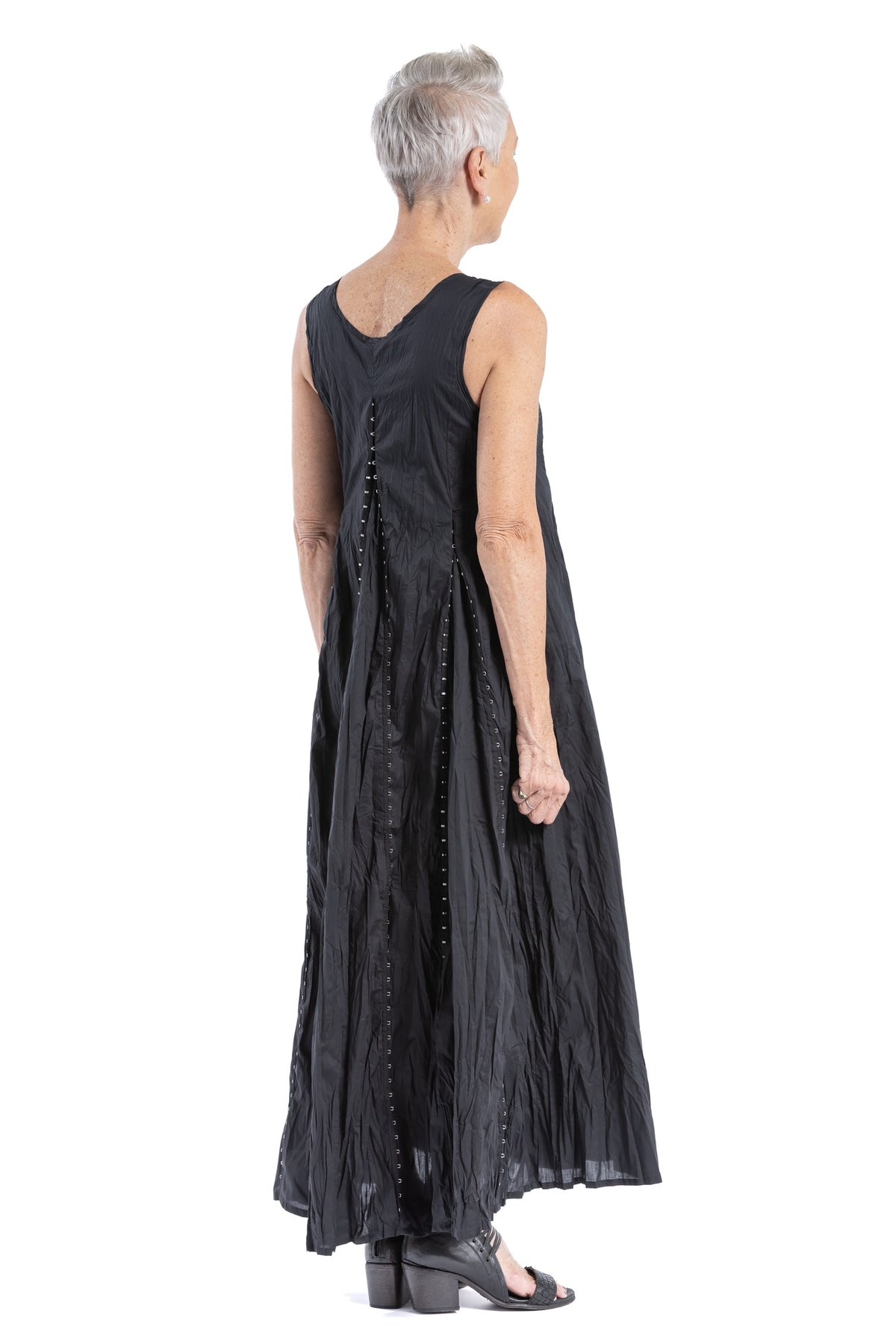 HOOKED DRESS NC