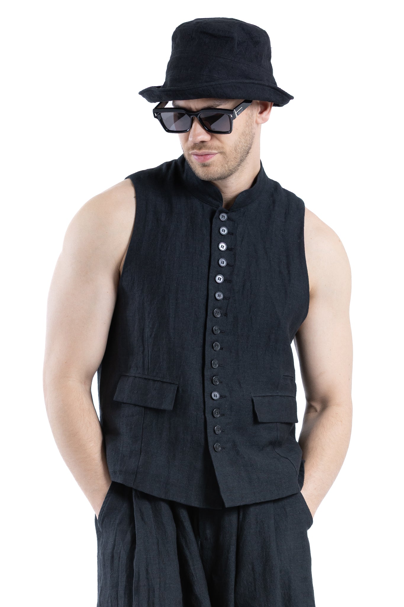 HOVA VEST HO