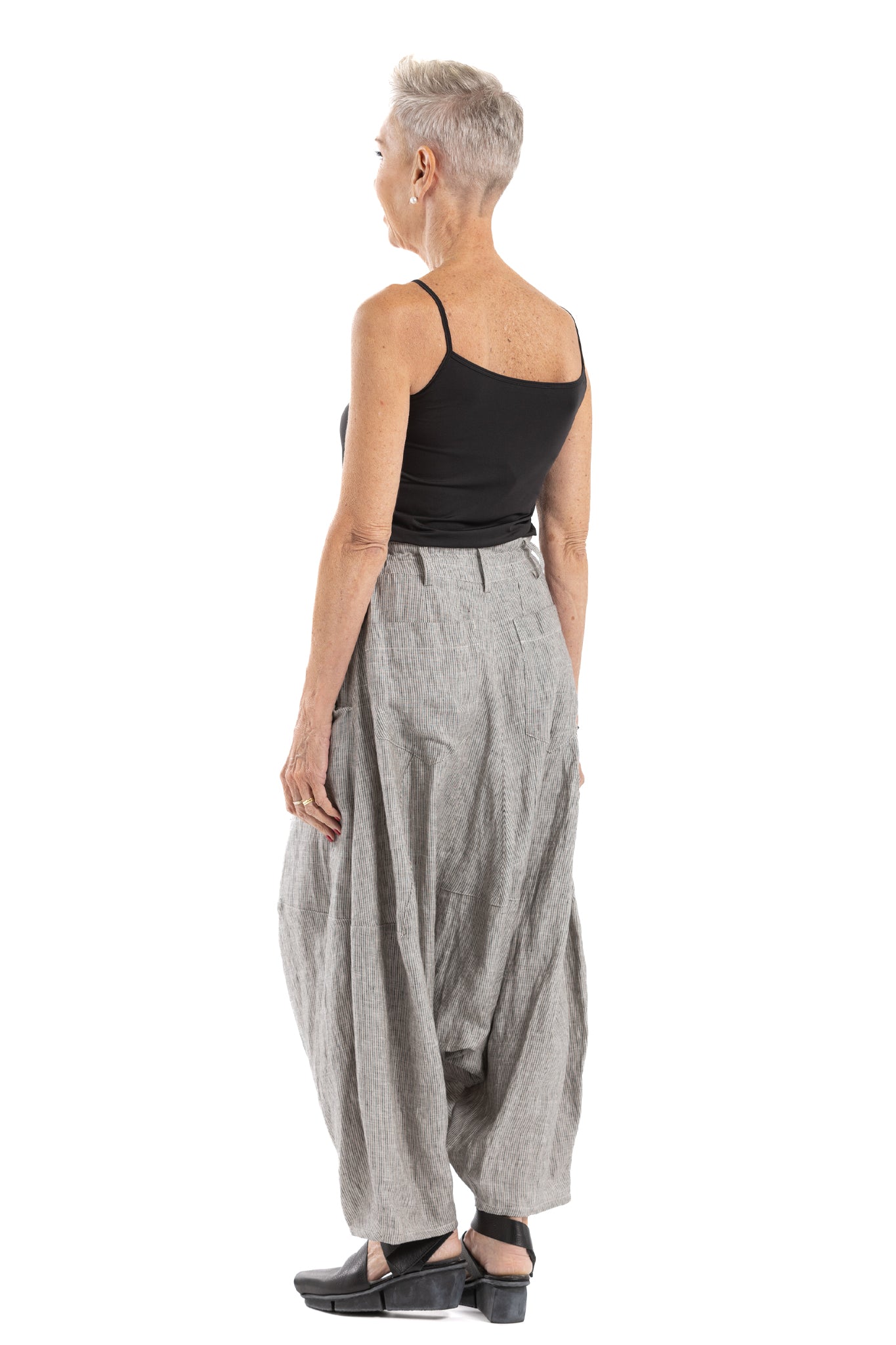 KAI PANT SH