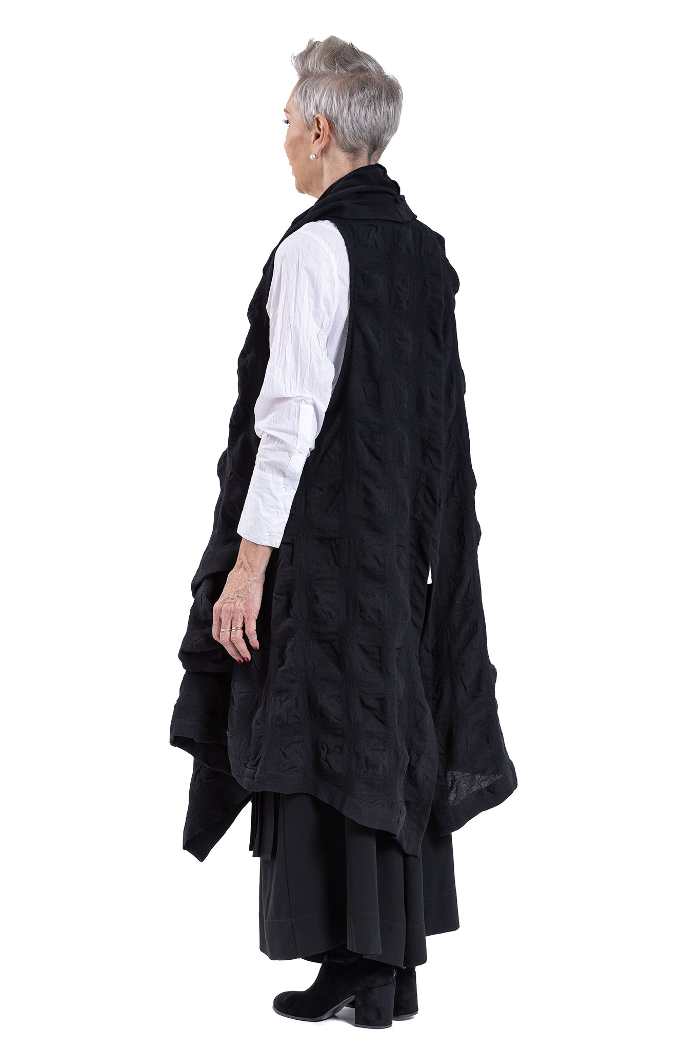 KONARA VEST KS