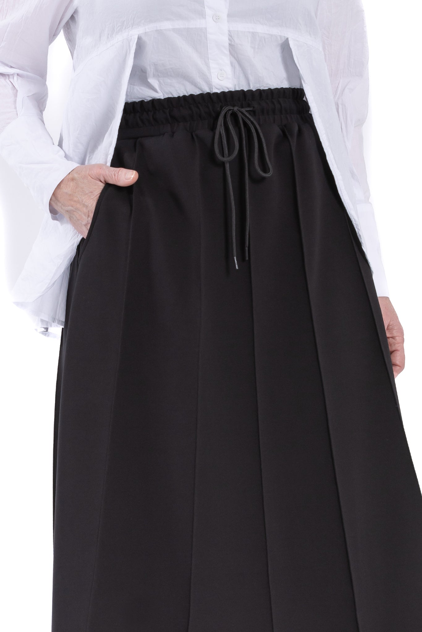 LINEFOLD SKIRT PO