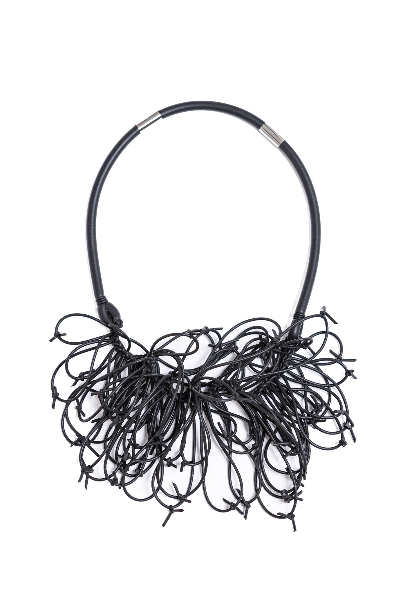KIRA NECKLACE