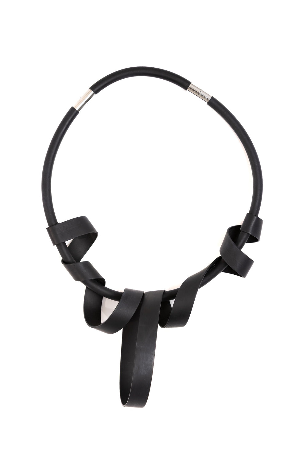 NEJIRI NECKLACE