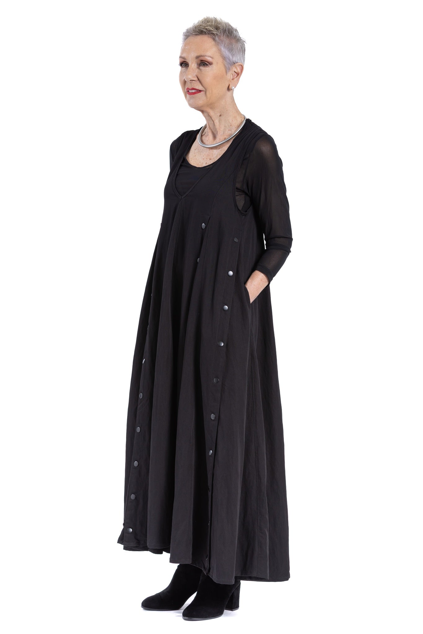 PRESS-STUD DRESS NV