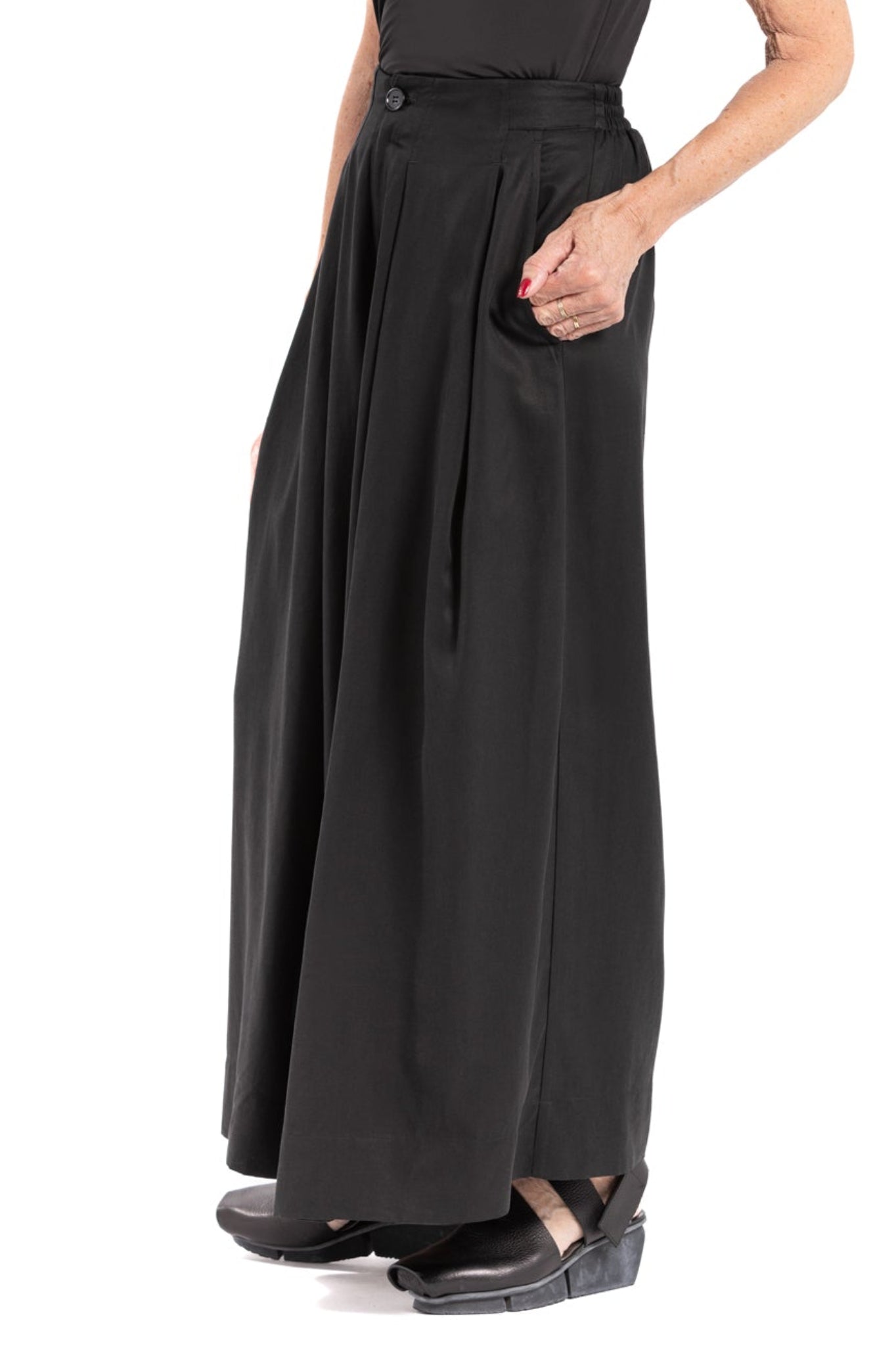 STORMY PLEAT PANT TL