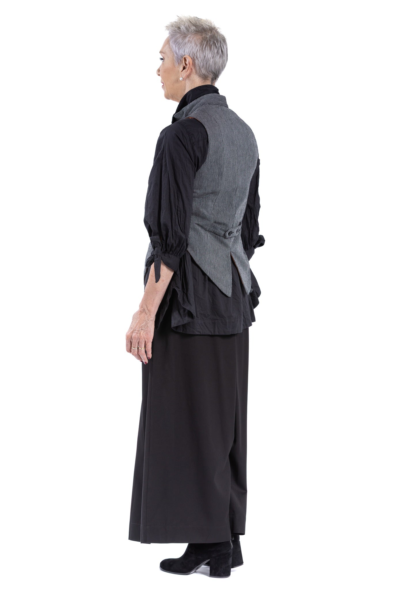THREADLINE VEST TL