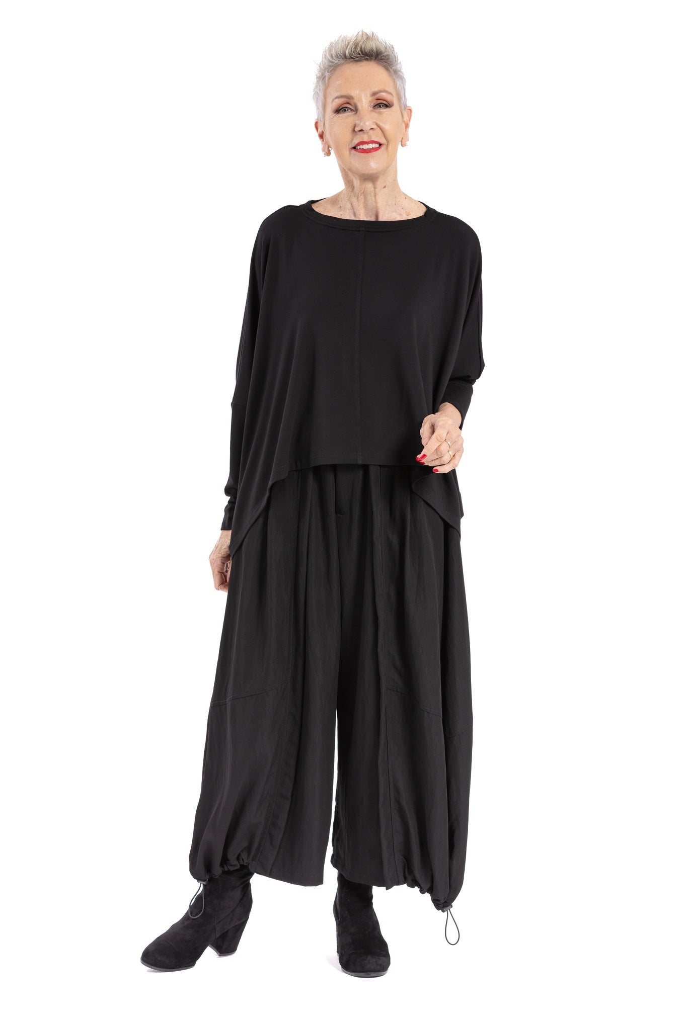 VEILA PANT NV