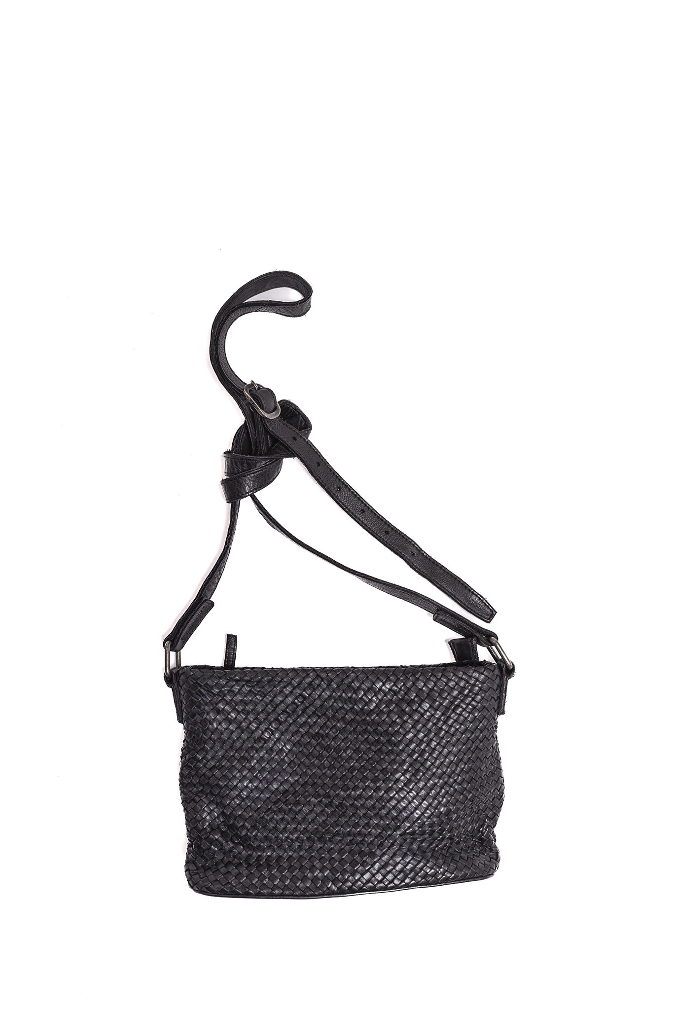 WOVEN BAG