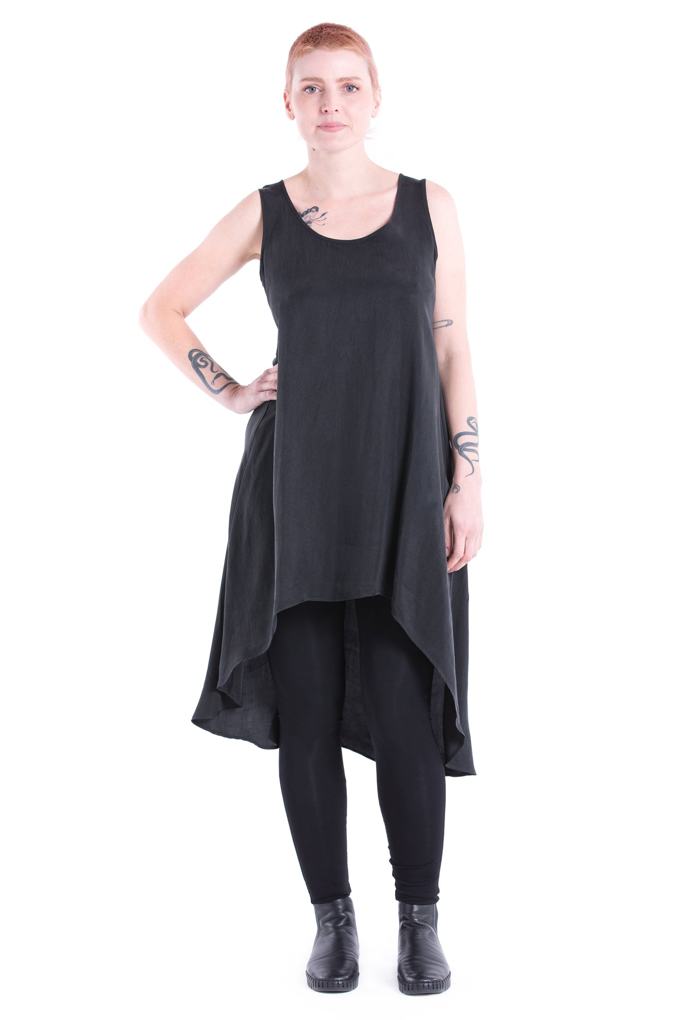 YULIA TUNIC YU