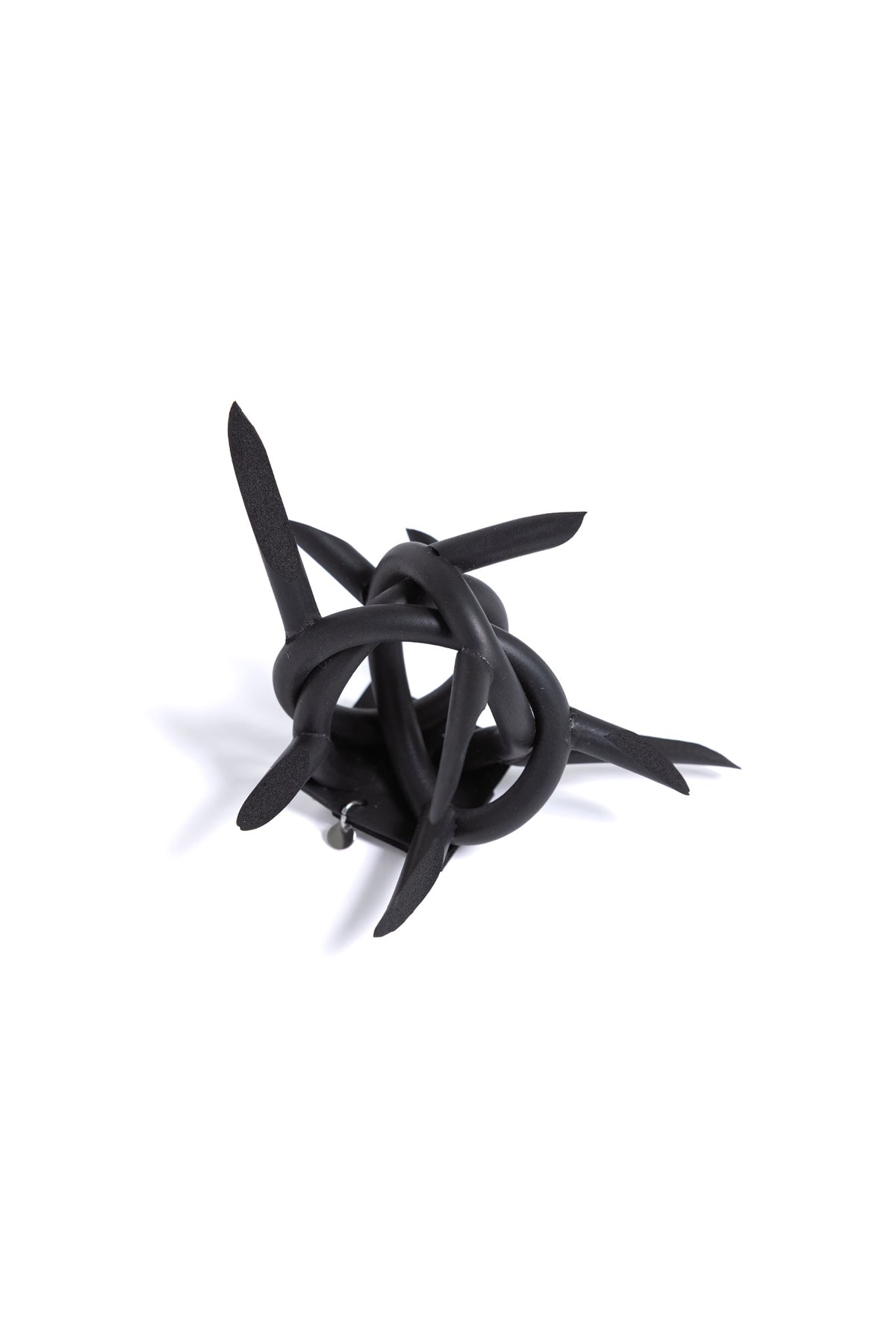 TOGE BROOCH