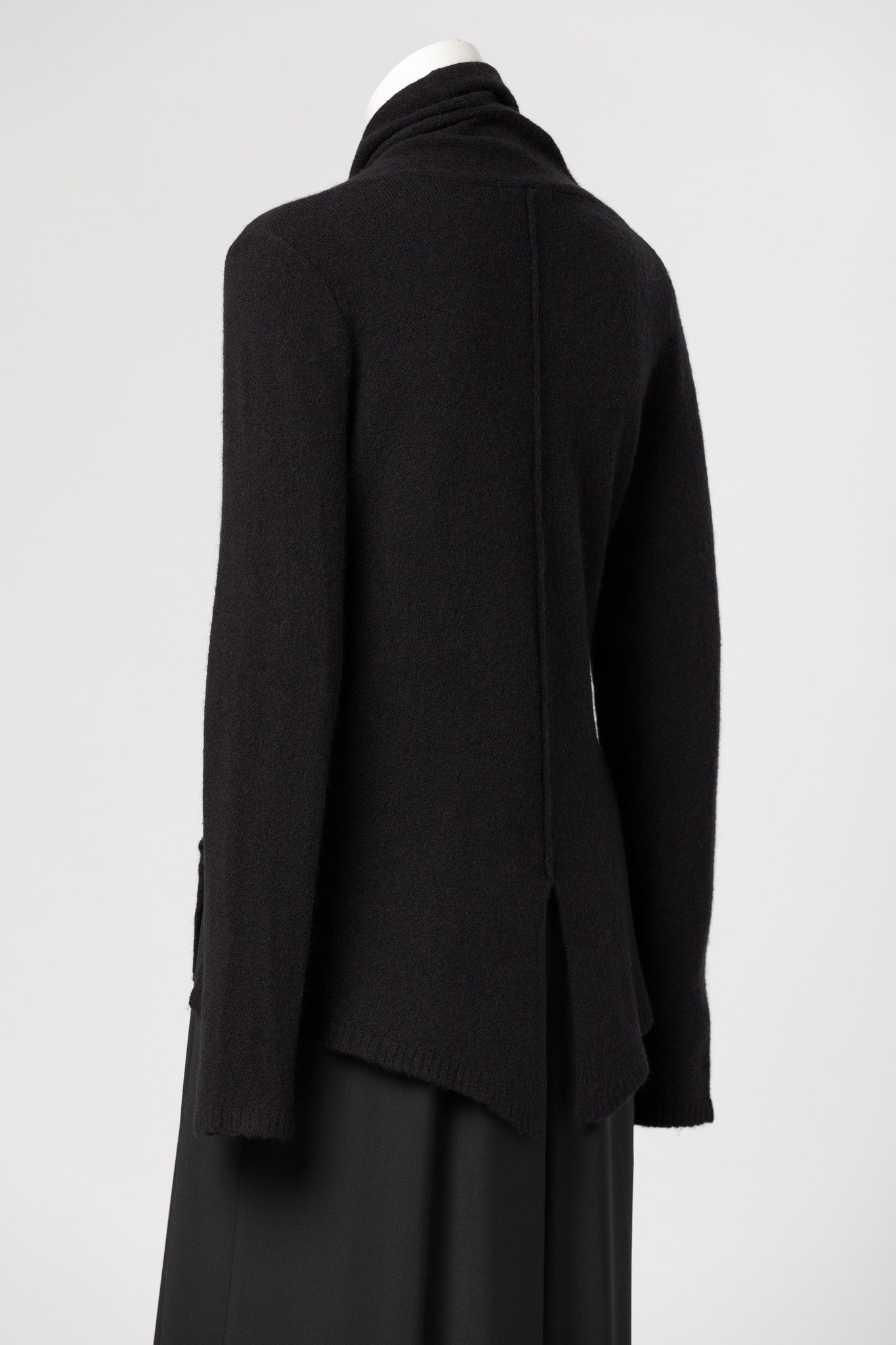 PACKMAN CARDIGAN